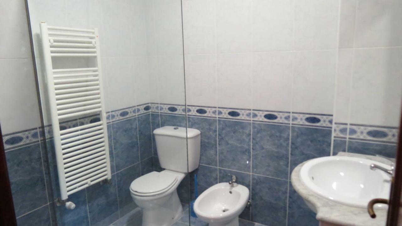 Casa Oliveiras * Beiral do Lima